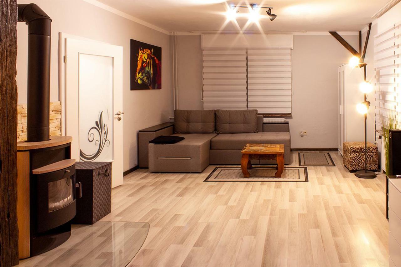Ferienwohnung Buren/Weiberg Bueren  Bagian luar foto